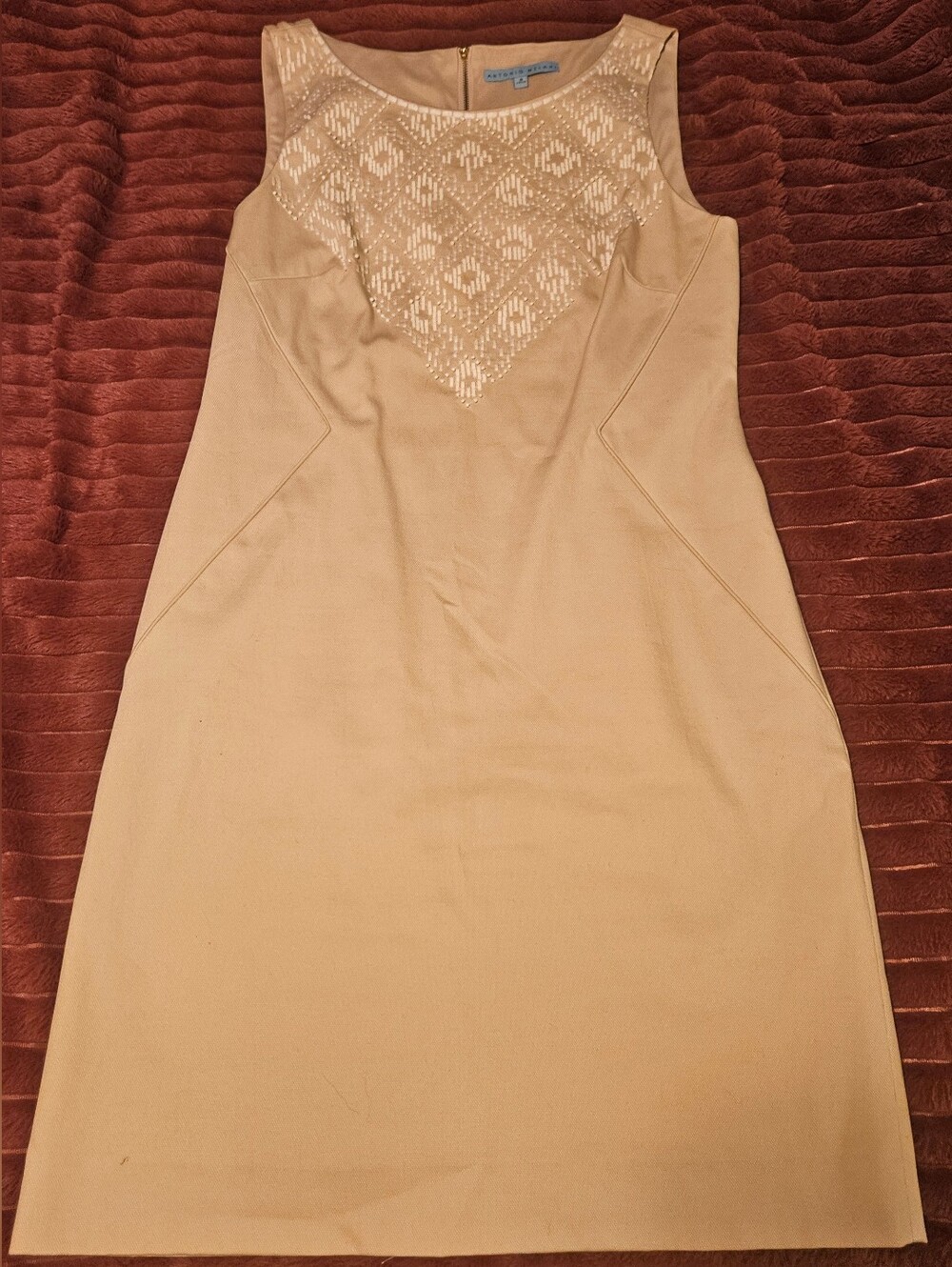 ANTONIO MELANI Beige Embroidered Sheath Dressonio Size 8